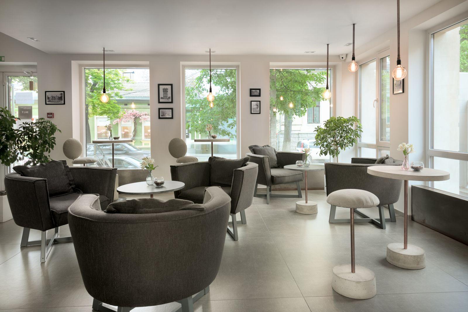Thomas Albert Hotel Кишинёв Экстерьер фото